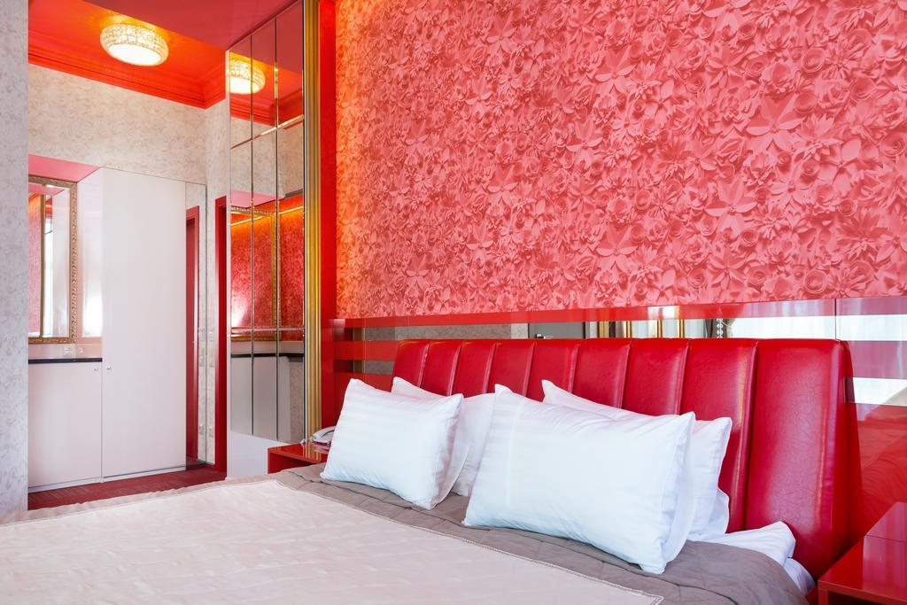 Road Star Hotel Dnipro